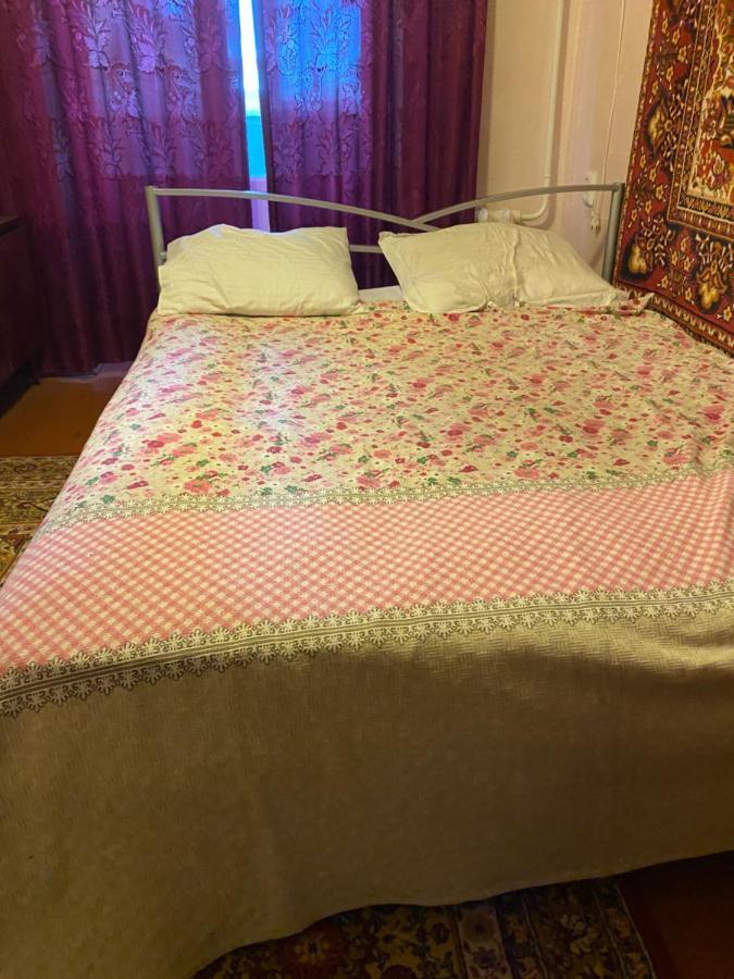 В Самом Центре 米尔哥罗德 外观 照片